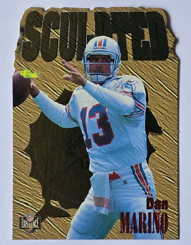 Dan Marino Classic 1995 Sculpted Card #S12